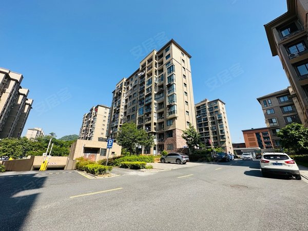 杭州富阳银湖梓树花苑(公寓住宅)梓树便宜三房 近硅谷小学 拎包入住