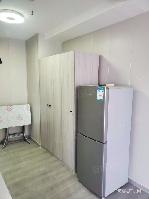 金宸国际 37中 房主诚意出售 售价可谈 看房随时方便