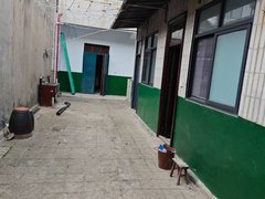 许昌禹州禹州城区北街学校附近二间二层有简单家具家电一月500出租房源真实图片