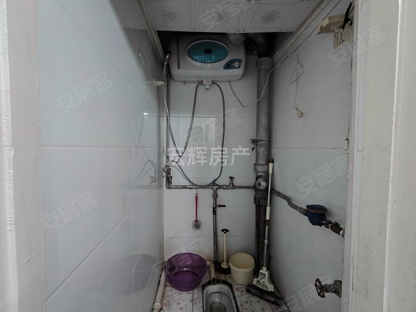 兰州城关东岗飞天家园A区(南区)城关拱星墩地铁口飞天家园A区(南区)1室1厅采光好可随时看房出租房源真实图片