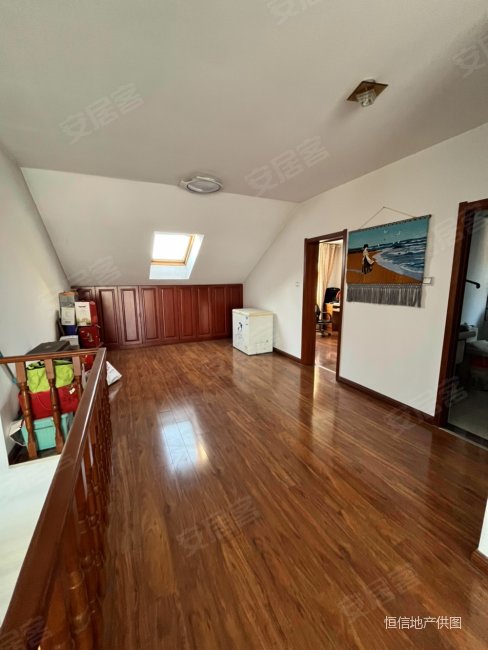 金海花园(平度)4室2厅2卫96.75㎡南110万