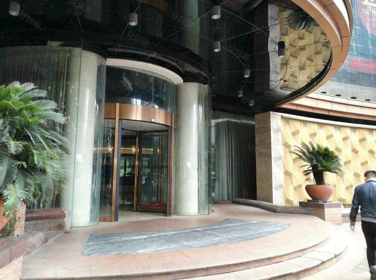 中邦艾格美国际公寓1室1厅1卫67㎡南710万