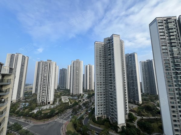 珠海高新区唐家湾唐韵金山软件旁,横厅三房两卫,家私家电齐全,出租