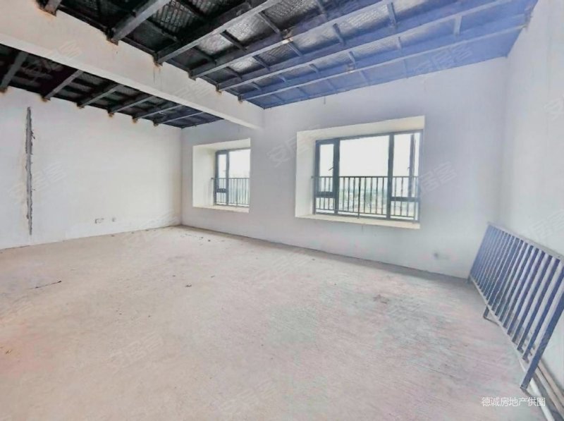 上叠端户,已搭建好,3个平台,带车位,明厨明卫,位置安静,朗基御今缘