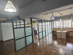 中铁云时代广场办公室 写字楼出租 使用110平 精装修