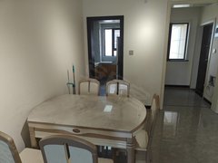 临沂北城新区沭河路拉菲公馆 四室两厅两卫精装修 南北通透 沿街免费停车出租房源真实图片
