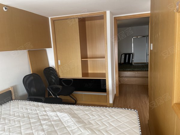 海安中南云墅中南 大有境 精装两室 云客公馆 办公 居住朝西视野俯瞰