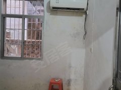 岳阳岳阳楼商业步行街天伦城附近有好一室一厅一厨一卫出租出租房源真实图片