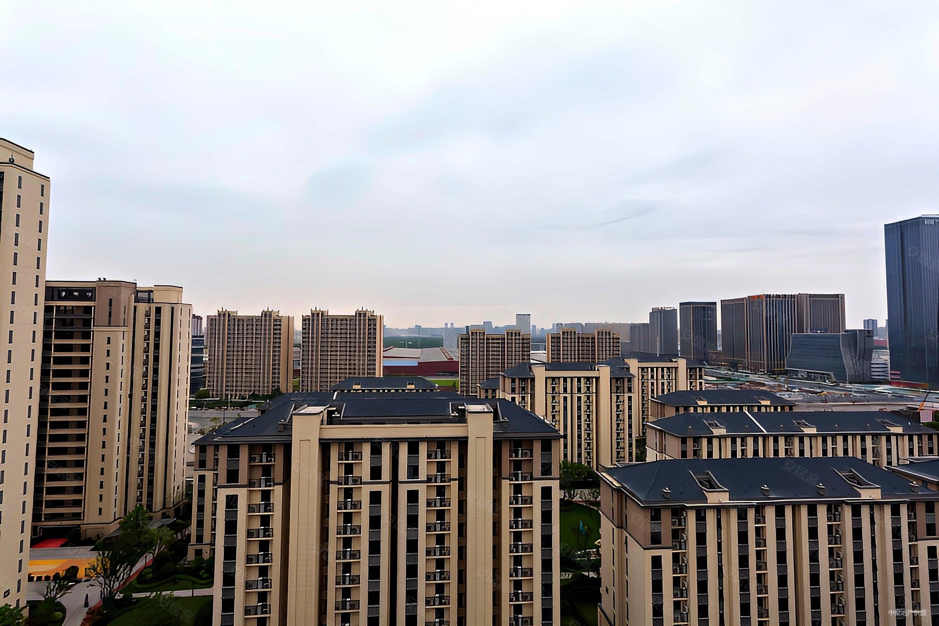 中海上东区精装修停车方便正规商品房有电梯双卫生间