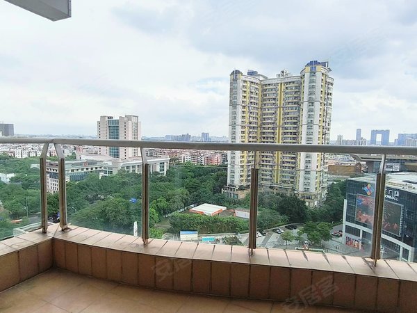 广州海珠广州大道南和平家园广州大道南黄金小区 精装修大两房 大阳台