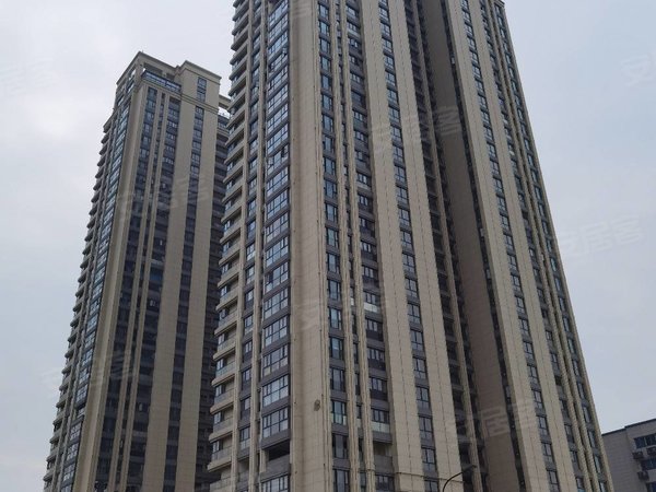 杭州临安临安城区新港城电梯房,高层,中央空调,温馨二房出租房源真实