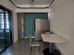 无为城区无为城市广场翡翠公园 豪华装修出租 四室两厅 家电齐全拎包入住出租房源真实图片