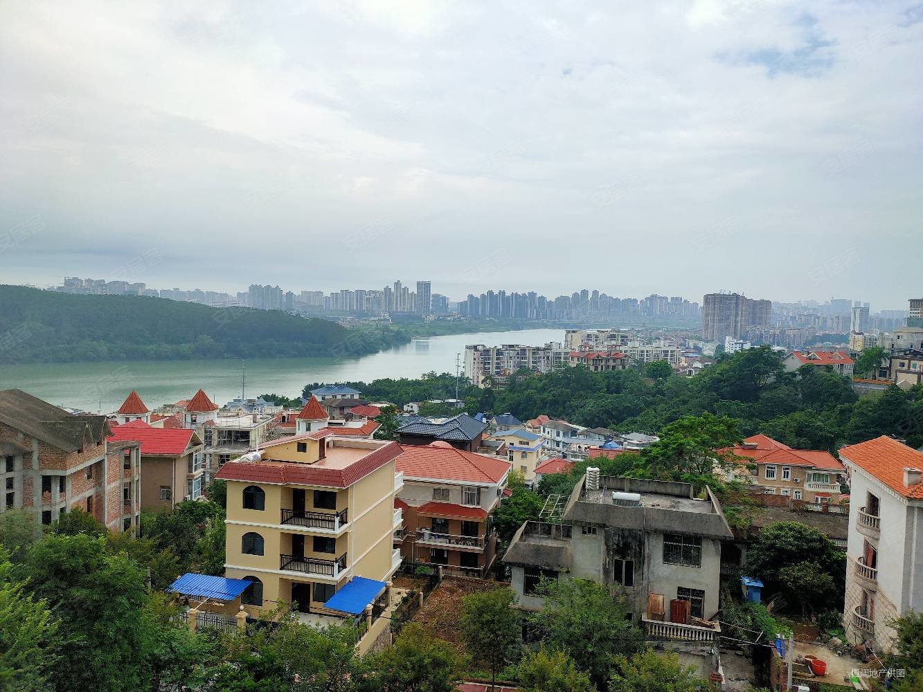 可随时看房,滨江别墅区二手房,430万,7室3厅,5卫,452平米-南宁安居客