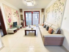 寿光城区寿光中百大厦明德旁 精装三室 带车位 配套齐全 拎包入住 出行方便出租房源真实图片