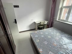 乌鲁木齐沙依巴克雅玛里克山押金300，不限民族，月付，西虹桥交汇处出租房源真实图片