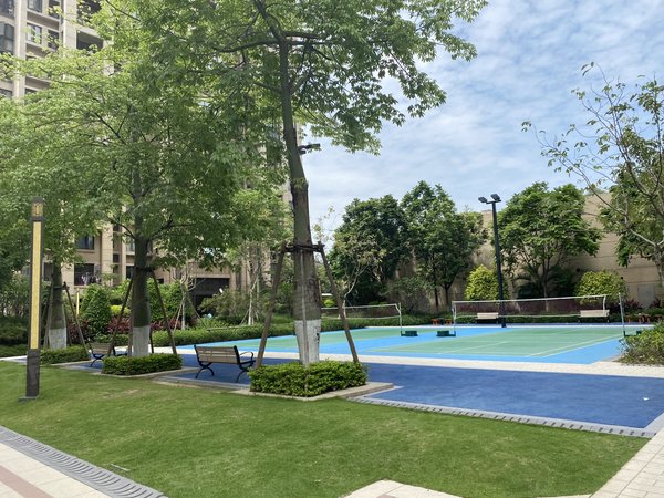 夏园 电梯小区三房改四房 实用户型 全屋定制家具 温馨又干净,黄埔