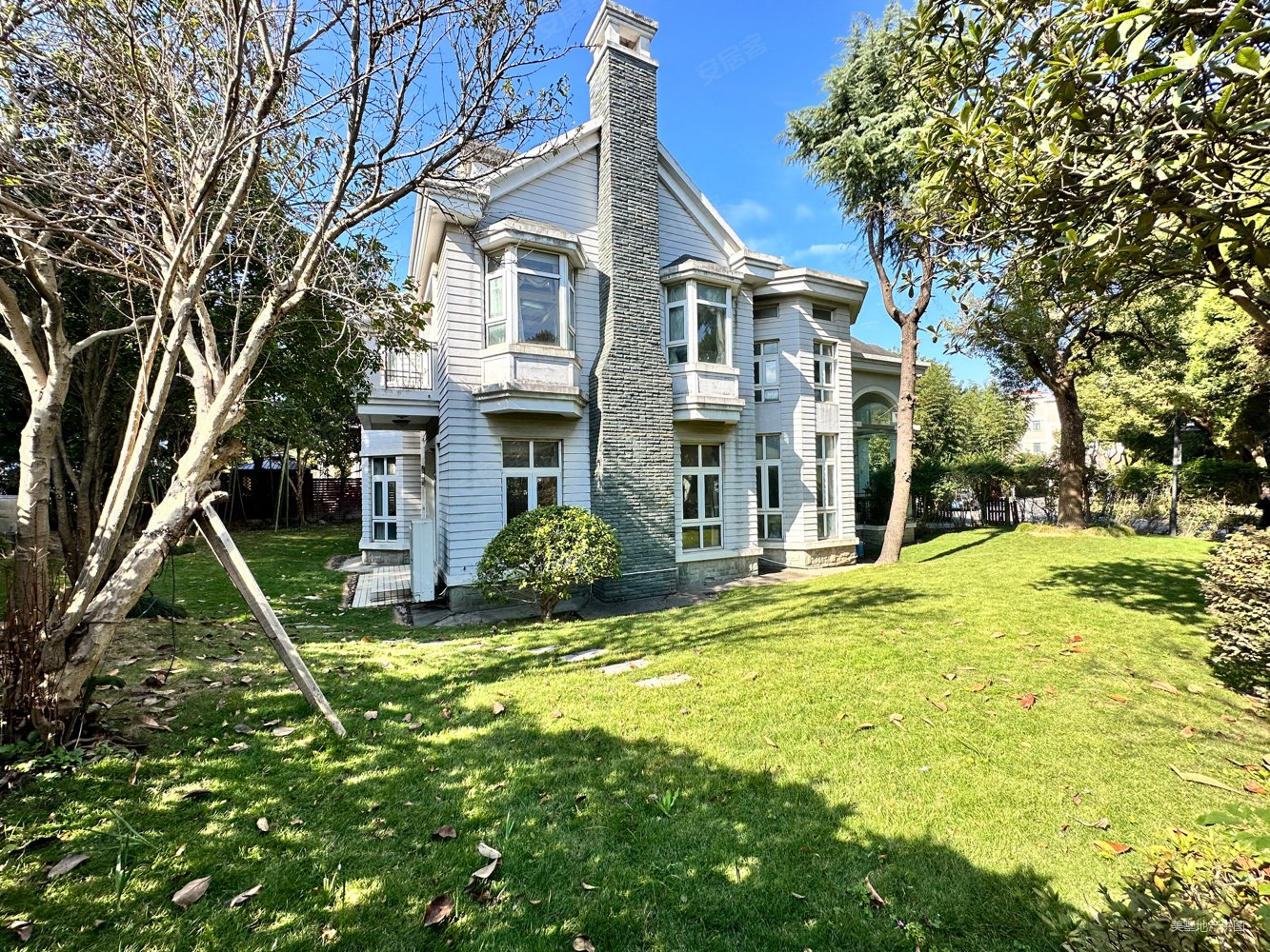 上海房产网>上海二手房>青浦二手房>徐泾二手房>海天花园(叠翠别墅)>