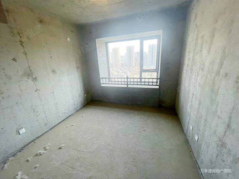 西安房产网>西安二手房>经开区二手房>凤城五路二手房>绿地峰辉>800