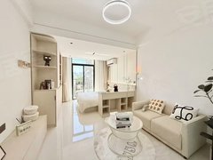 厦门海沧马銮湾新城翁角路地铁口旁，自家精装原木风采光大单间，家具家电齐全好停车出租房源真实图片