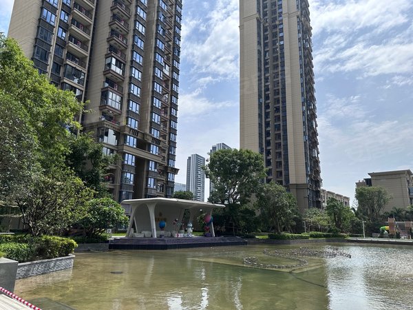 珠海高新区金鼎恒大云锦花园高新区恒大云锦 全屋智能家电 豪华两房