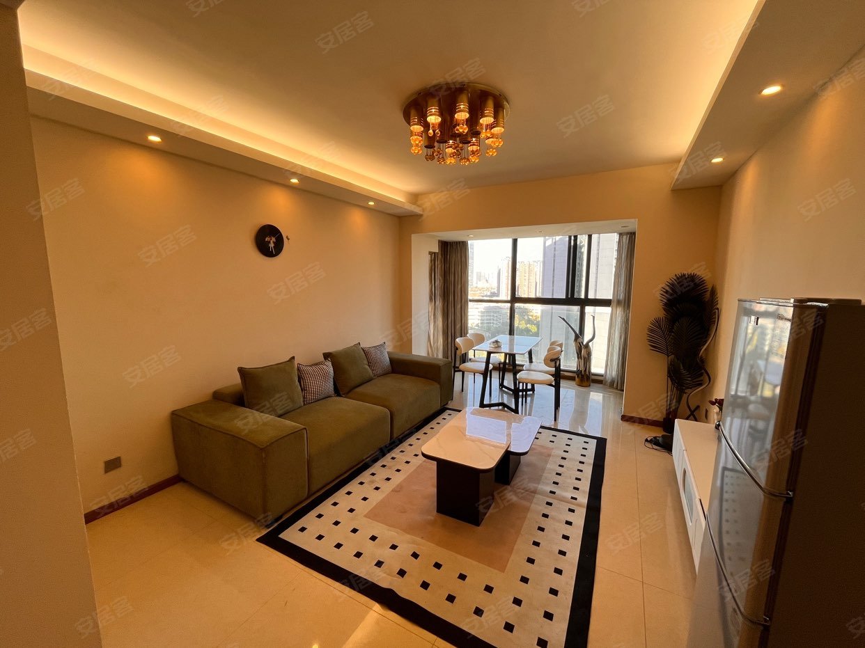 无中介 可短租 实拍 润城三室 近万达广场 金地中心 南亚