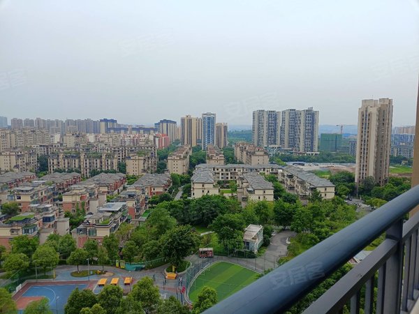 【多图】中庚城e组团,蔡家租房,(视野非常好 近轻轨)大3房 装修好