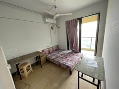 嘉兴秀洲新城街道300一月洪兴花园北区合租单间我是管家服务出租房源真实图片
