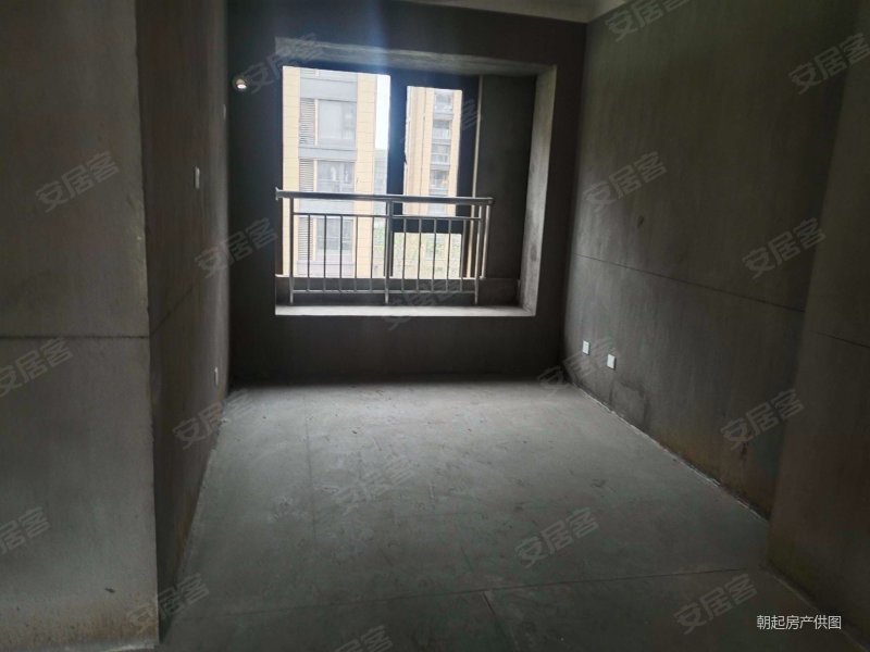 万城理想公馆商业配套齐全双卫生间停车方便交通便利