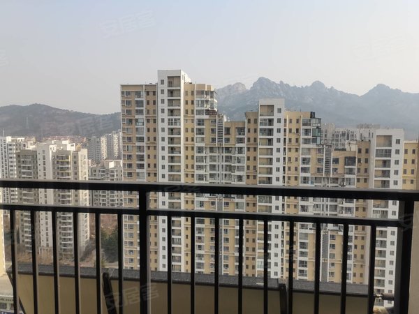 颐中体育场租房,远洋万和公馆 精装 三居室 空房,崂山租房-青岛58安居