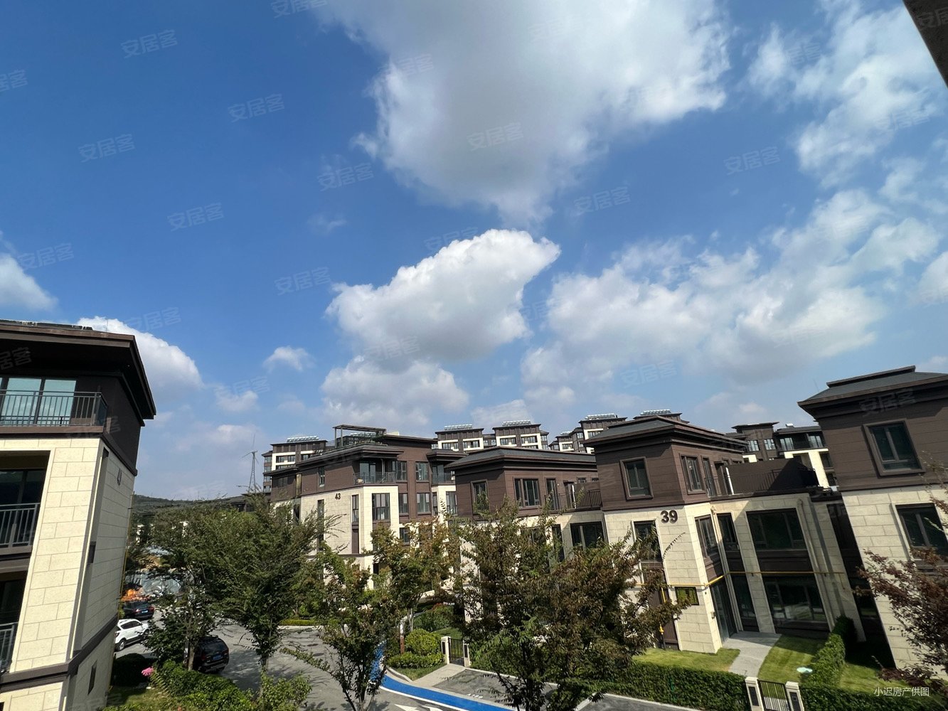 青岛房产网>青岛二手房>即墨二手房>蓝色硅谷二手房>天一仁和珑樾云谷