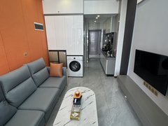 临沧临翔凤翔佤山凤城  公寓出租 拎包入住 1200 押一付三 带空调出租房源真实图片