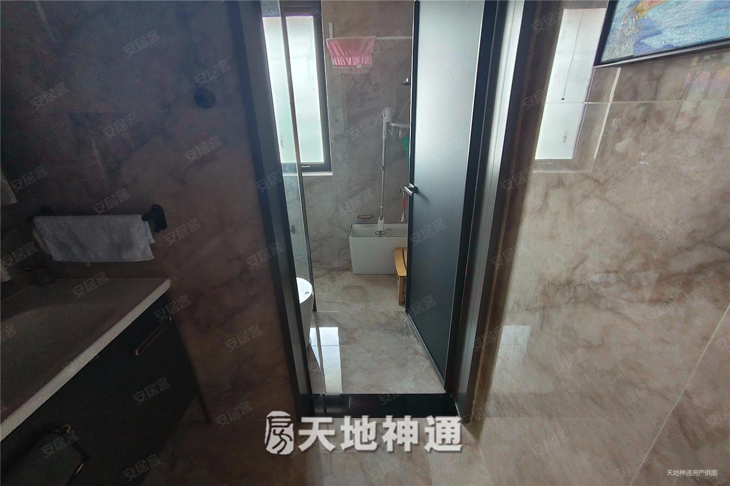 府前龙樾(6号院)3室2厅2卫135.95㎡南北475万