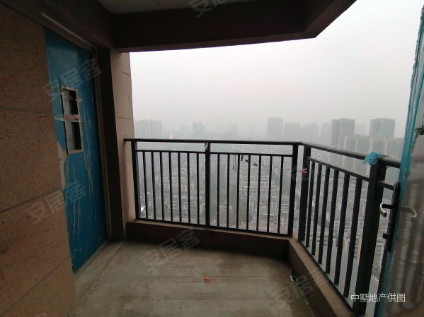 华地公馆西区出行方便南北通透高楼层采光充足带电梯