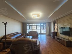 鄂尔多斯东胜铁西颐林园 4室2厅2卫  电梯房 精装修238平米出租房源真实图片