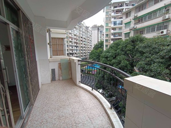 南宁青秀五象广场逸景园逸景园新上精装3房2厅2卫120平诚心出租出租