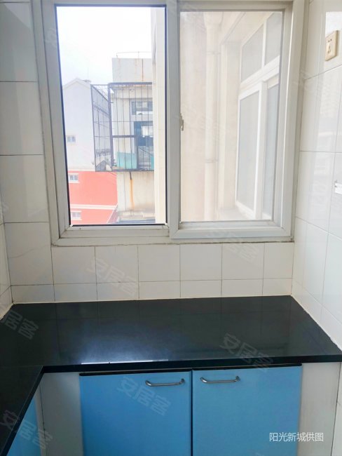 景明花园南北通透楼层高视野好小区处于商业中心地带位置好