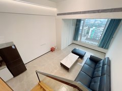 珠海香洲夏湾新上，全新一房一厅复式精装Loft，中层南向采光好，有密码出租房源真实图片