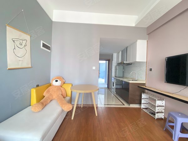 南宁江南江南周边彰泰新旺角业主首租，干净隔音好，价格可谈，随时看房！出租房源真实图片