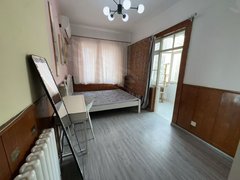 青岛市北台东近台东地铁 商业街 无中介 可押一付一 南向带空调出租房源真实图片