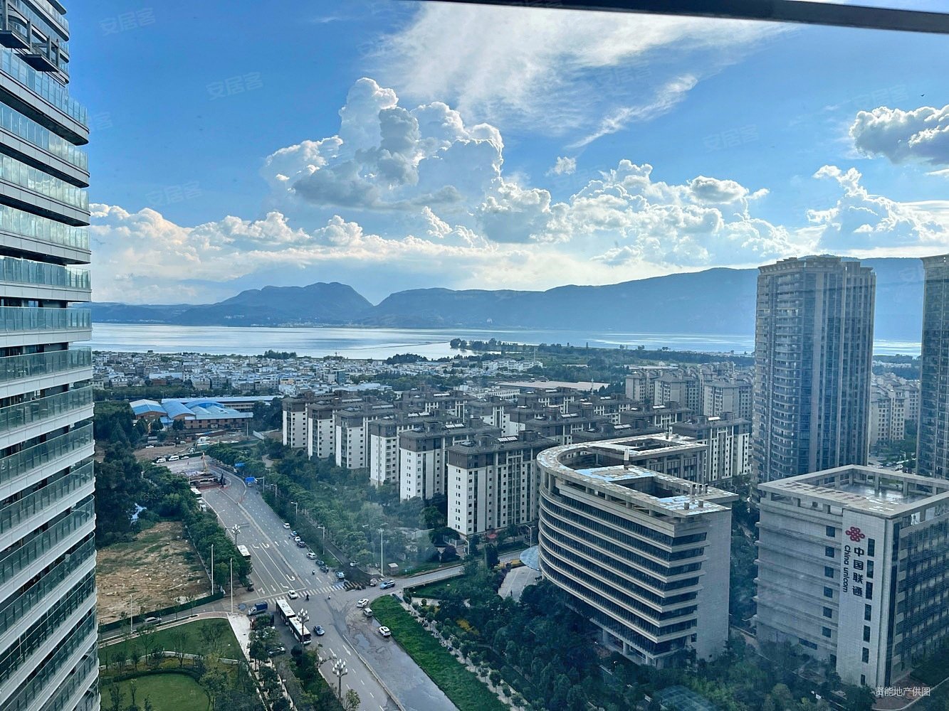 山海湾豪装大平层昆明的汤臣一品