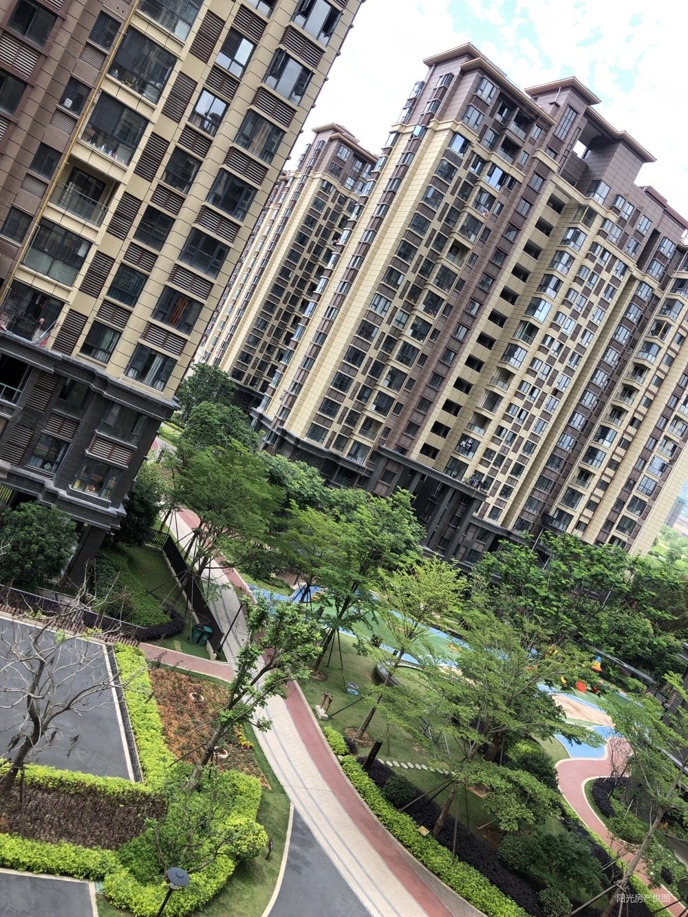 紫金山梧桐郡标准4房2卫2阳台