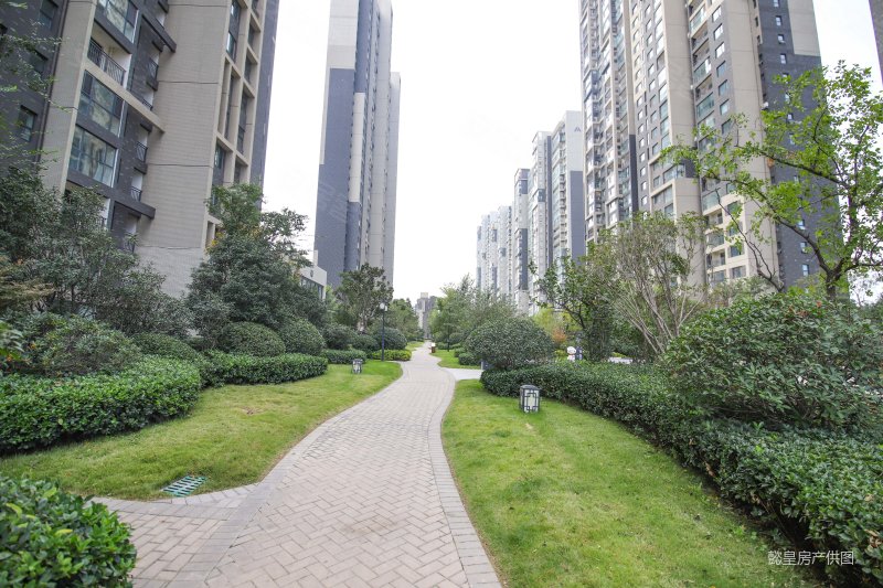 洛阳房产网>洛阳二手房>洛龙二手房>洛龙周边二手房>建业桂园>800_533