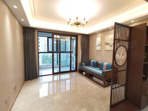 昆山玉山城西格蒂名门万象汇商圈 艺荟兰苑 精装3室2卫 家电家具齐全