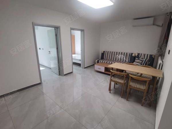 北京朝阳东坝红松园北里2号院红松园十六局北院 带电梯小三居室 家具