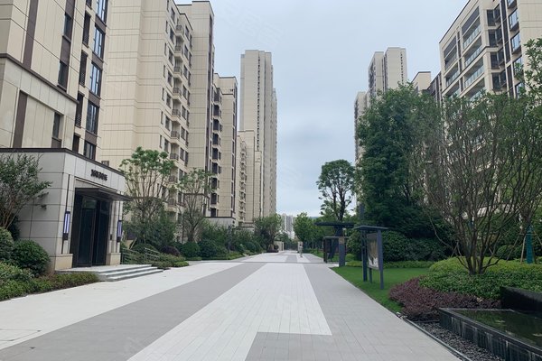 不足,中海锦城怎么样,中海锦城周边房产中介经纪人评价-南昌安居客
