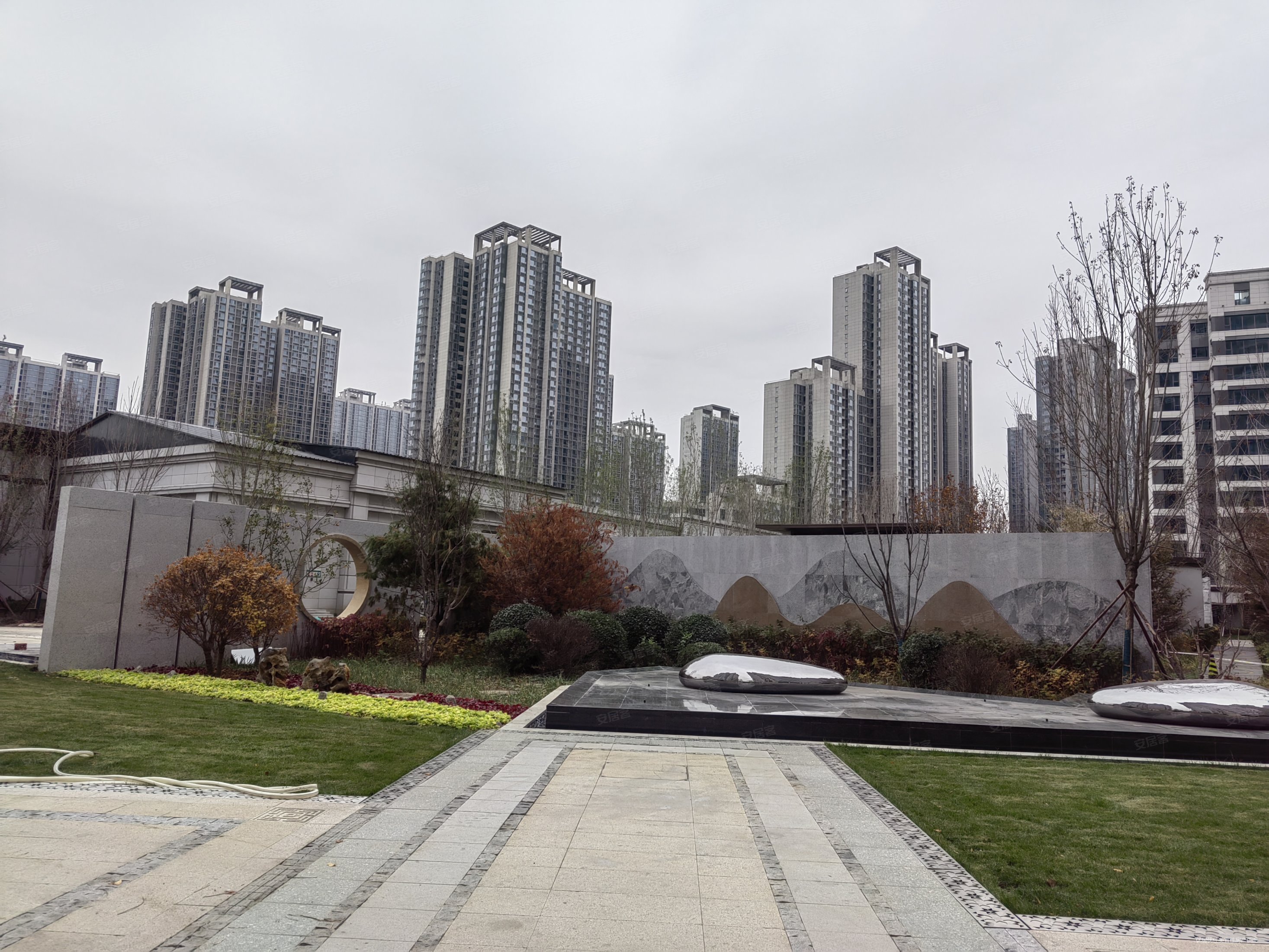 珠江中国阙3室2厅2卫151㎡南北1370万