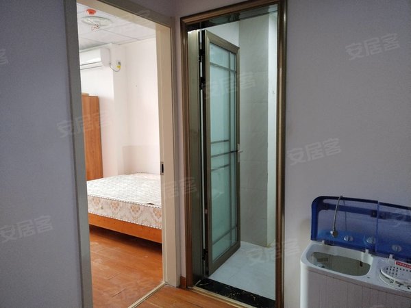 平邑环球金水湾金水湾公寓 62平2室 全套 1200一个月 有钥匙随时看房