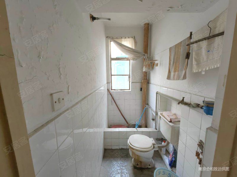 装修好 停车方便,来凤小区(仓顶)二手房,98万,2室1厅,1卫,50平米-南京