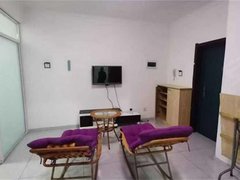 通化东昌万达广场千叶湖5楼电梯60平1000包取暖费，物业，2室1厅1卫，屋出租房源真实图片