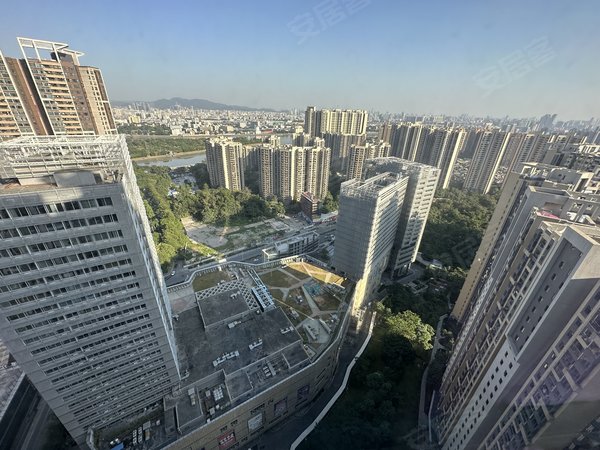 佛山南海金沙洲金名都金名都近门口东南向三房 高楼层视野好 免爬坡
